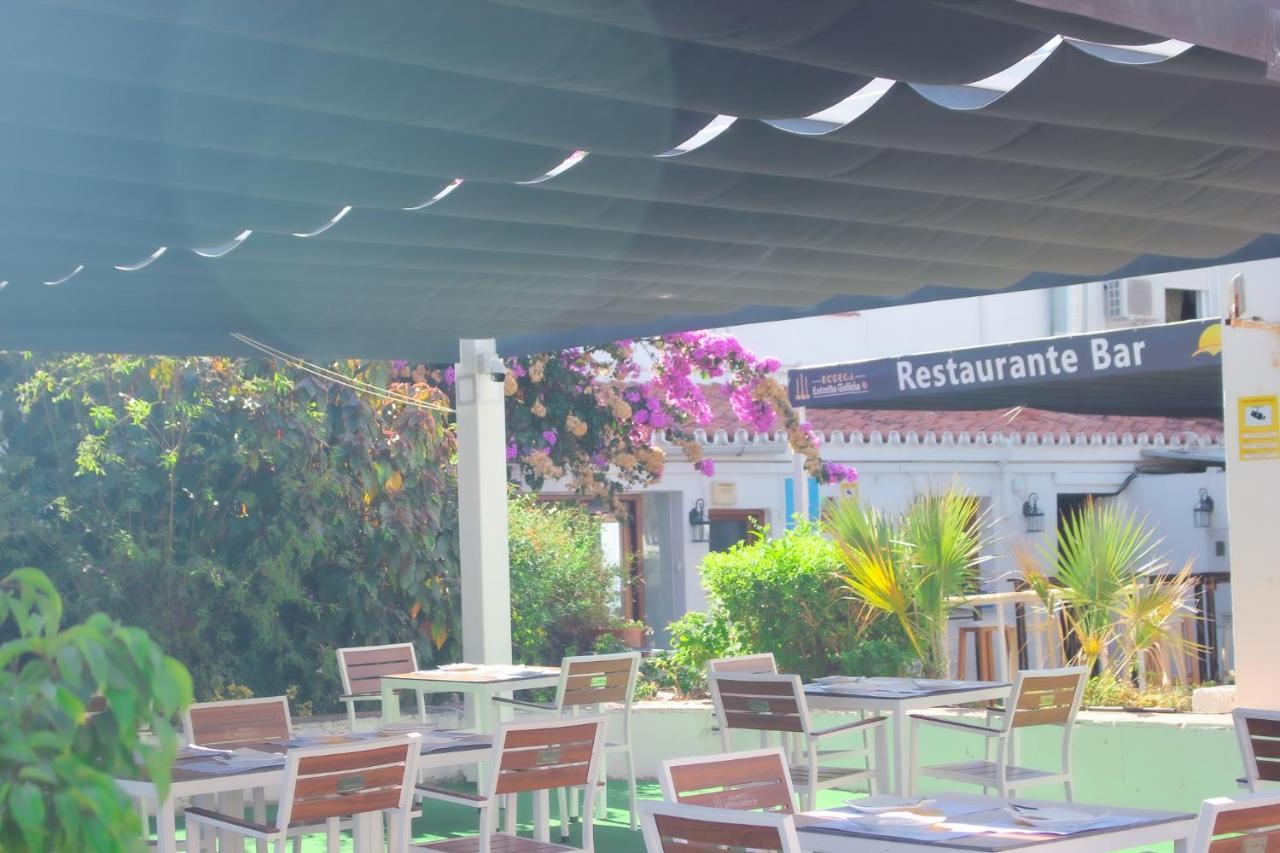 Hotel Patricia Torreguadiaro Exterior foto