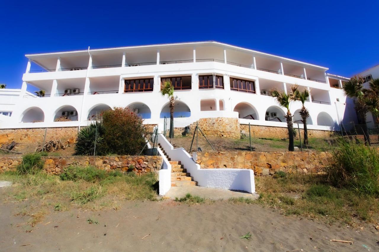 Hotel Patricia Torreguadiaro Exterior foto
